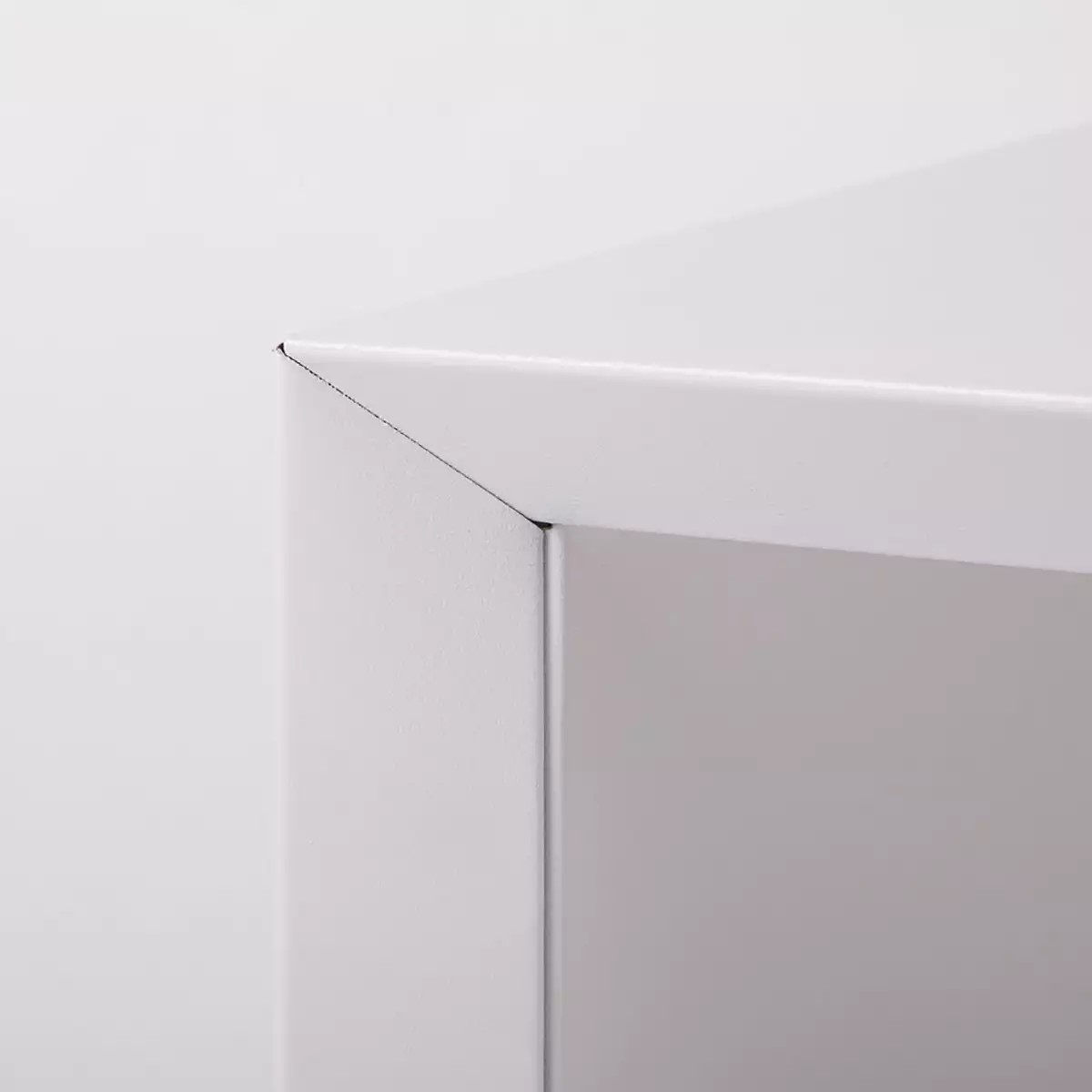 Masterbox® B 40 x H 40 cm offen mit Rückwand, Weiss